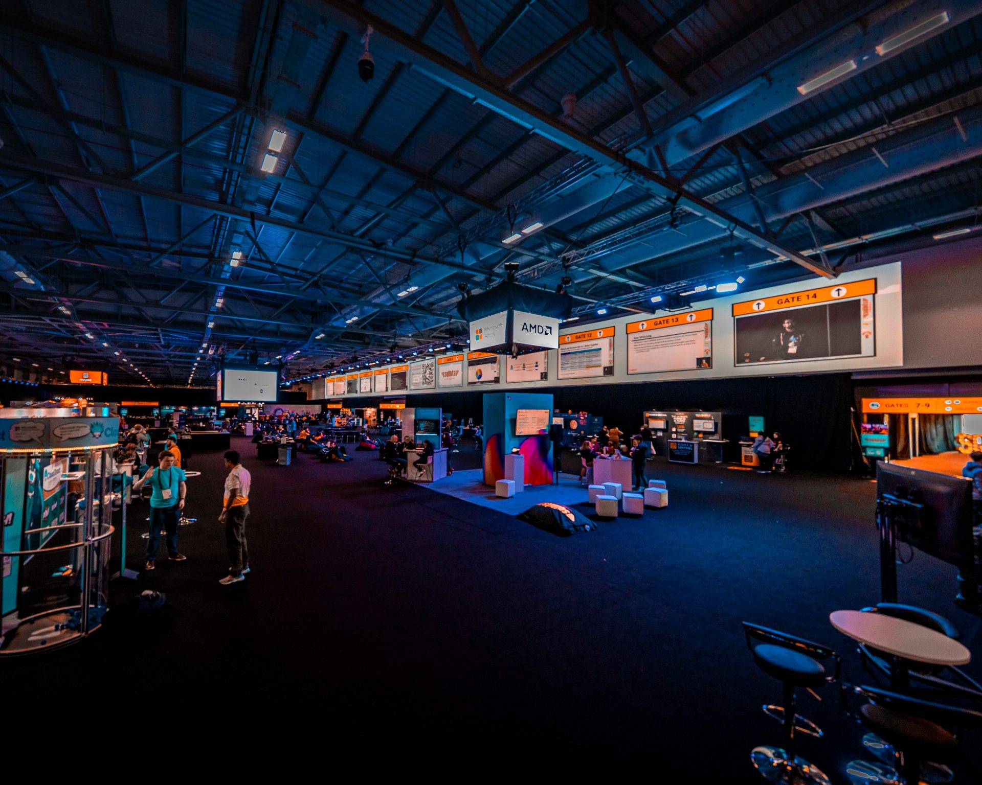 Premier Live AV production for SQLBits - screen and video content