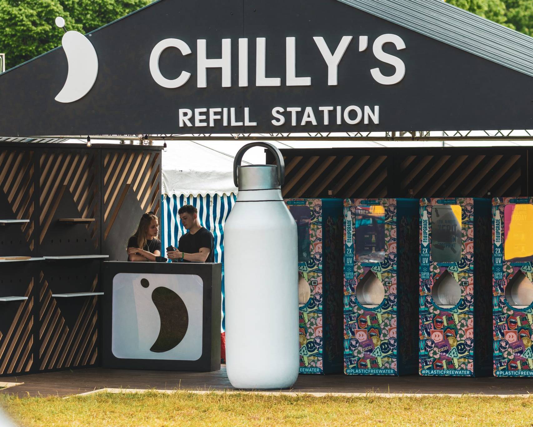 Premier Live AV production for Chilly's Bottles - audience view