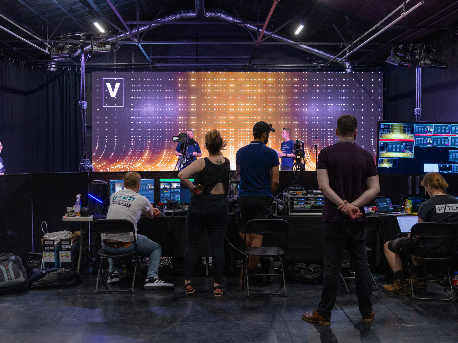Premier Live AV production for Crowd Comms at Box 7 Studio, Skyline Park - stage and set build