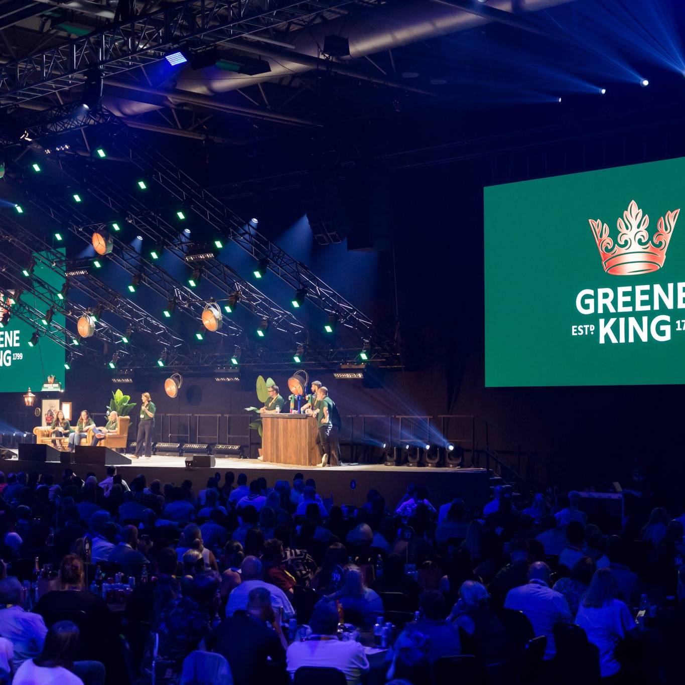 Premier Live AV production for Greene King at Hall 9, NEC Birmingham - stage and set build